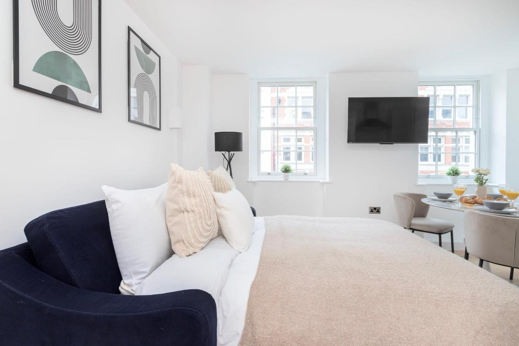 Fitzrovia With Balcony - Cityapartmentstay London Eksteriør bilde